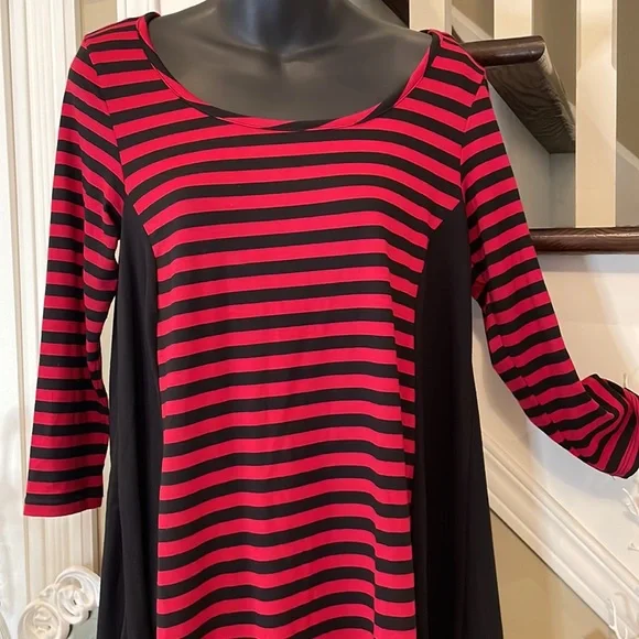 Love a Good Stripe AND Red & Black - So French - Picture 9 of 10